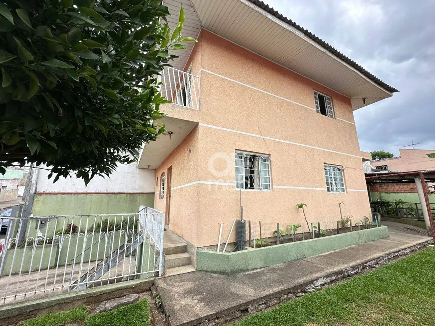 Foto 5 de Sobrado com 3 quartos à venda, 197m2 em Cidade Industrial, Curitiba - PR