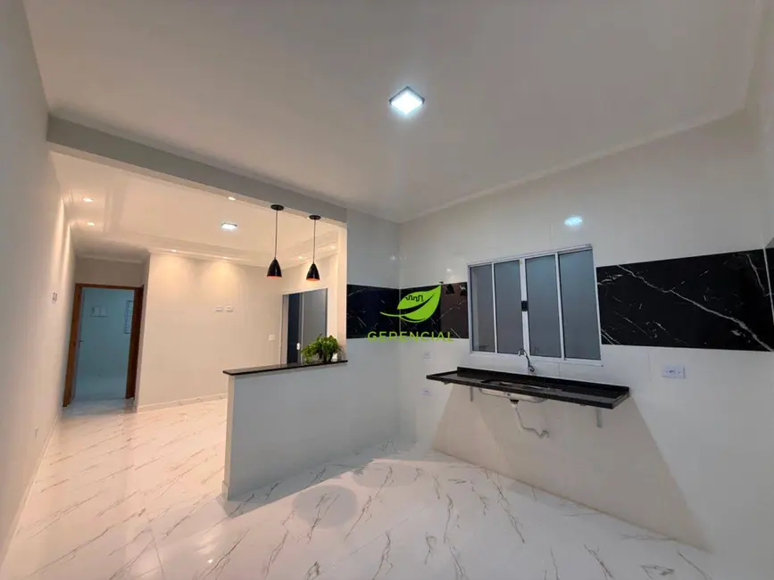 Foto 2 de Casa de Condomínio com 2 quartos à venda, 280m2 em Mongagua - SP