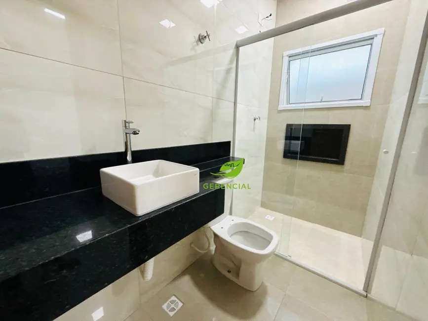 Casa de Condomínio com 3 quartos à venda, 269m2 em Itanhaem - SP - imagem 2 Foto 2 de Casa de Condomínio com 3 quartos à venda, 269m2 em Itanhaem - SP