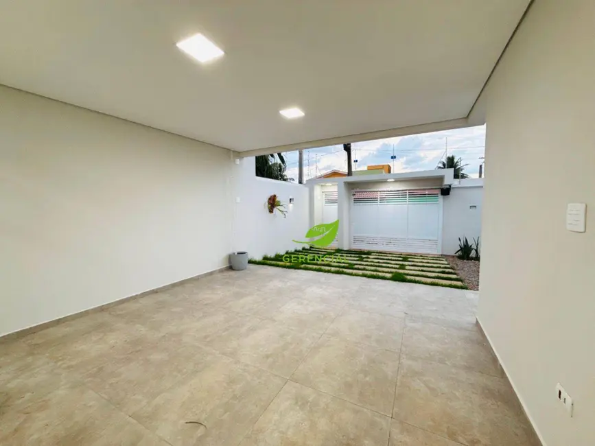 Casa de Condomínio com 3 quartos à venda, 269m2 em Itanhaem - SP - imagem 4 Foto 4 de Casa de Condomínio com 3 quartos à venda, 269m2 em Itanhaem - SP