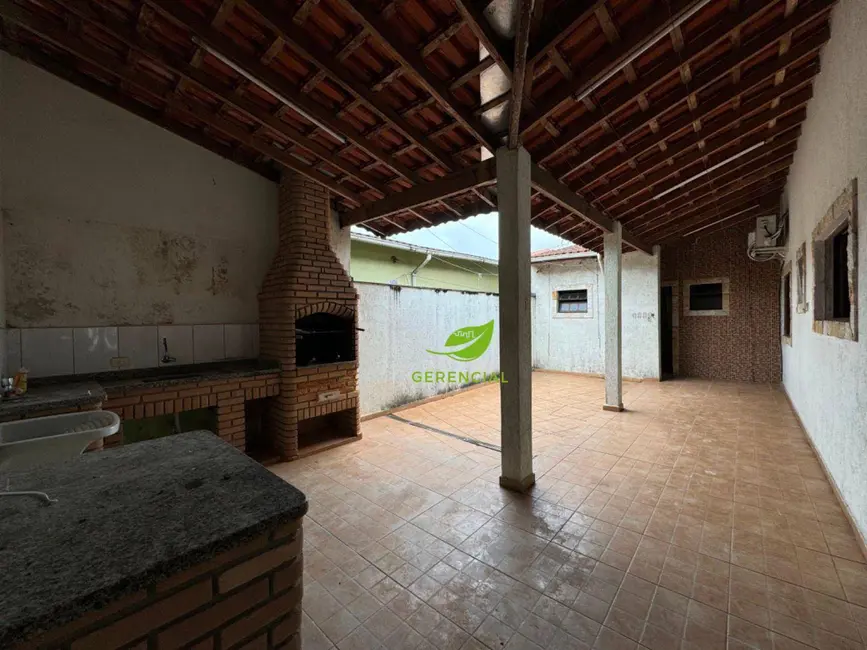 Foto 4 de Casa com 2 quartos à venda, 324m2 em Itanhaem - SP