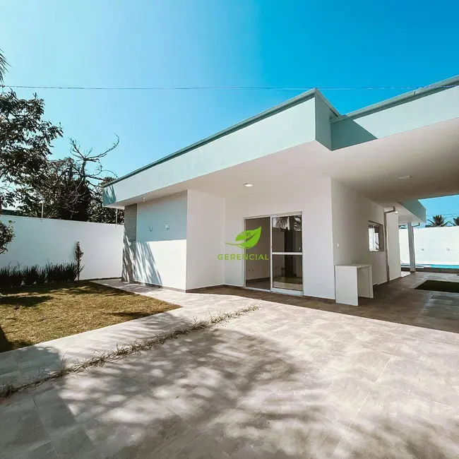 Foto 2 de Casa com 3 quartos à venda, 306m2 em Itanhaem - SP