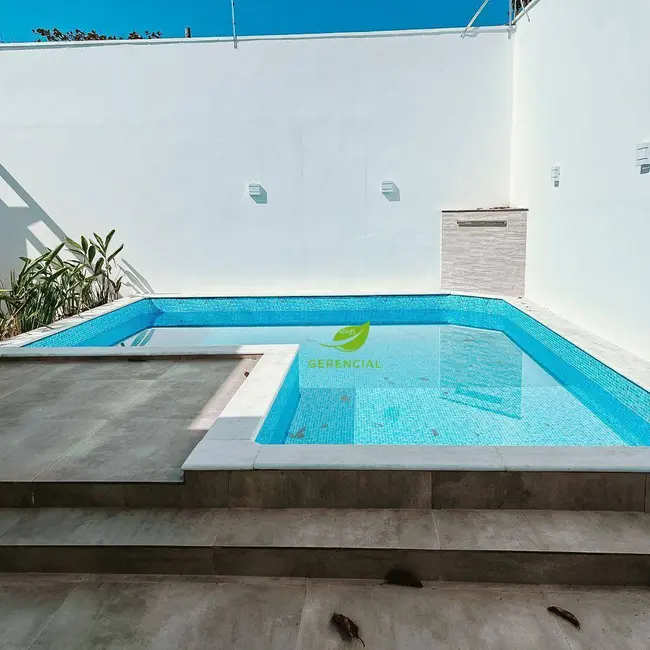 Foto 5 de Casa com 3 quartos à venda, 306m2 em Itanhaem - SP