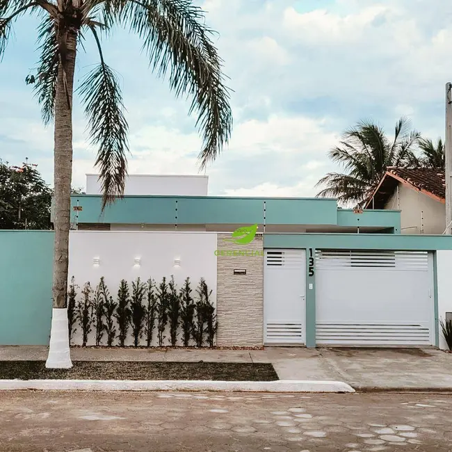 Foto 1 de Casa com 3 quartos à venda, 306m2 em Itanhaem - SP