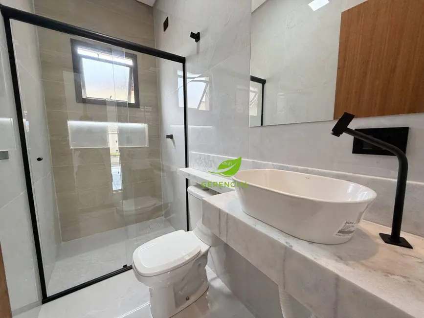 Foto 5 de Casa com 3 quartos à venda, 295m2 em Itanhaem - SP