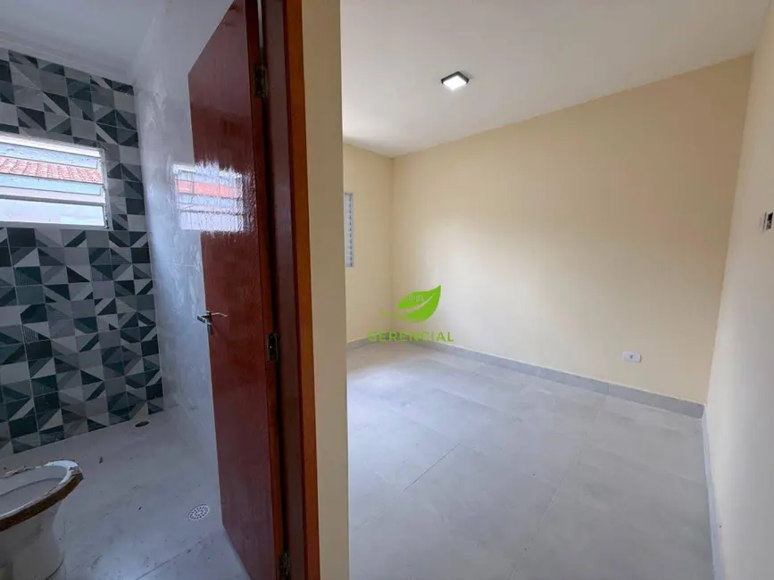 Casa de Condomínio com 2 quartos à venda, 125m2 em Itanhaem - SP - imagem 4 Foto 4 de Casa de Condomínio com 2 quartos à venda, 125m2 em Itanhaem - SP