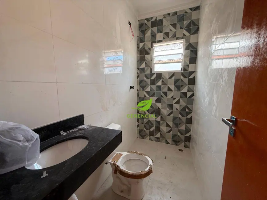 Casa de Condomínio com 2 quartos à venda, 125m2 em Itanhaem - SP - imagem 6 Foto 6 de Casa de Condomínio com 2 quartos à venda, 125m2 em Itanhaem - SP