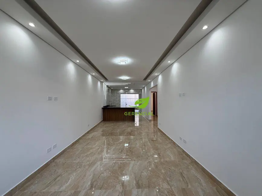 Casa de Condomínio com 3 quartos à venda, 242m2 em Itanhaem - SP - imagem 3 Foto 3 de Casa de Condomínio com 3 quartos à venda, 242m2 em Itanhaem - SP