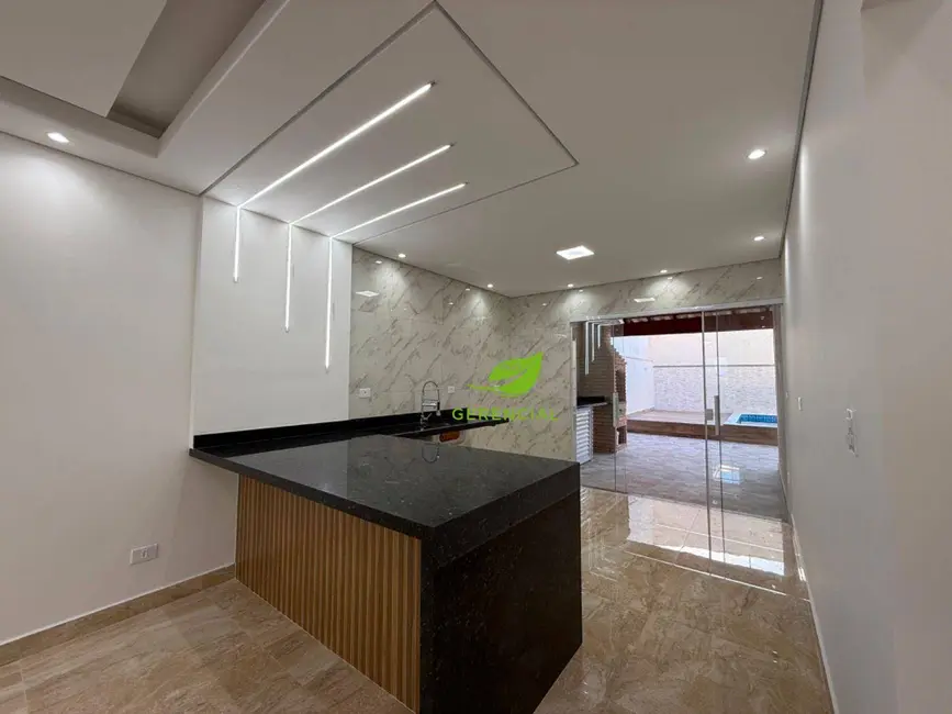 Casa de Condomínio com 3 quartos à venda, 242m2 em Itanhaem - SP - imagem 5 Foto 5 de Casa de Condomínio com 3 quartos à venda, 242m2 em Itanhaem - SP