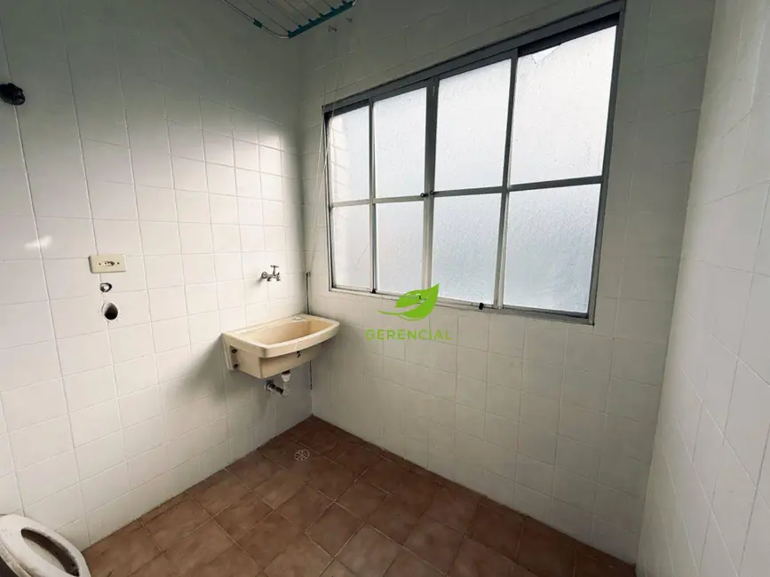 Apartamento com 2 quartos para alugar, 70m2 em Itanhaem - SP - imagem 3 Foto 3 de Apartamento com 2 quartos para alugar, 70m2 em Itanhaem - SP