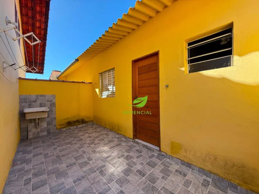 Casa de Condomínio com 2 quartos para alugar, 125m2 em Itanhaem - SP - imagem 7 Foto 7 de Casa de Condomínio com 2 quartos para alugar, 125m2 em Itanhaem - SP