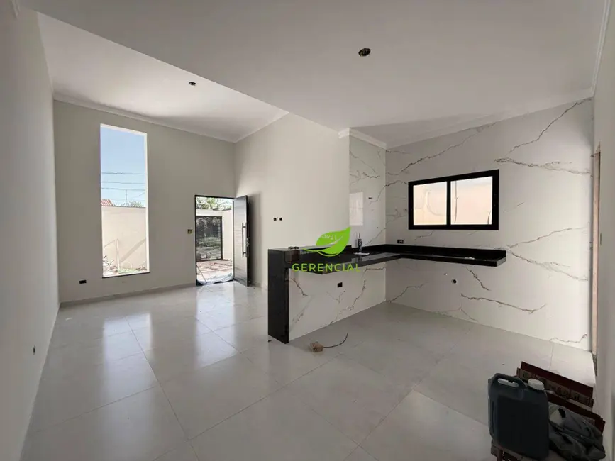 Casa de Condomínio com 2 quartos à venda, 180m2 em Itanhaem - SP - imagem 4 Foto 4 de Casa de Condomínio com 2 quartos à venda, 180m2 em Itanhaem - SP