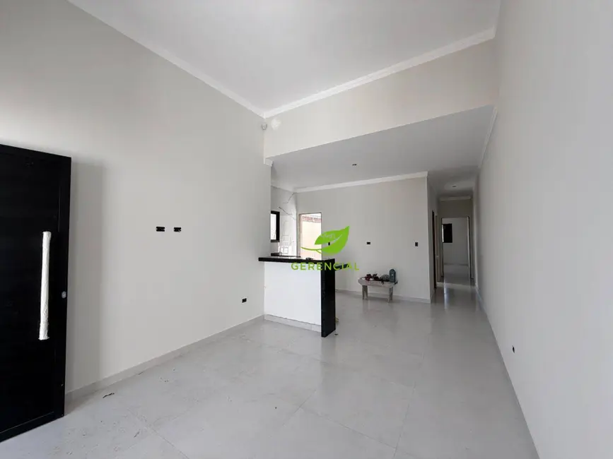 Casa de Condomínio com 2 quartos à venda, 180m2 em Itanhaem - SP - imagem 3 Foto 3 de Casa de Condomínio com 2 quartos à venda, 180m2 em Itanhaem - SP