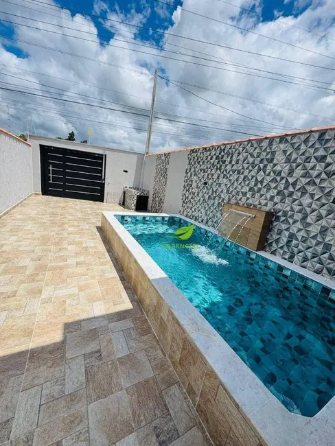 Casa de Condomínio com 3 quartos à venda, 165m2 em Centro, Itanhaem - SP - imagem 5 Foto 5 de Casa de Condomínio com 3 quartos à venda, 165m2 em Centro, Itanhaem - SP