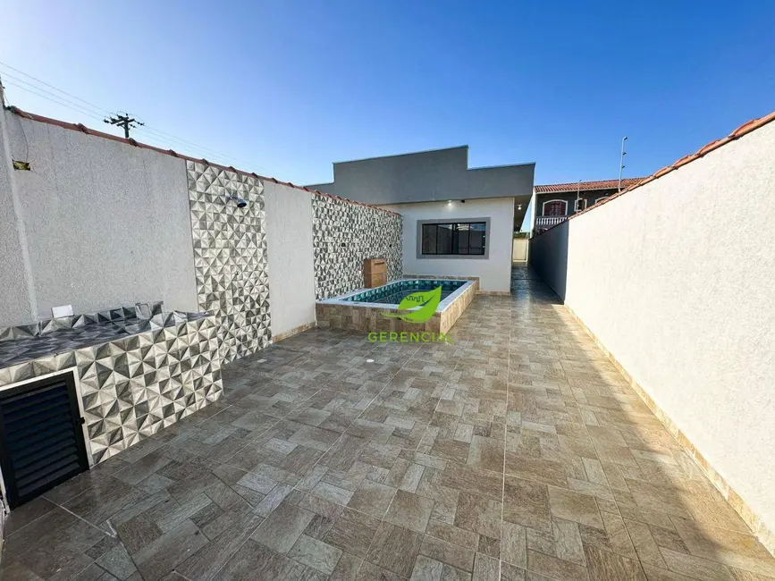 Casa de Condomínio com 3 quartos à venda, 165m2 em Centro, Itanhaem - SP - imagem 3 Foto 3 de Casa de Condomínio com 3 quartos à venda, 165m2 em Centro, Itanhaem - SP