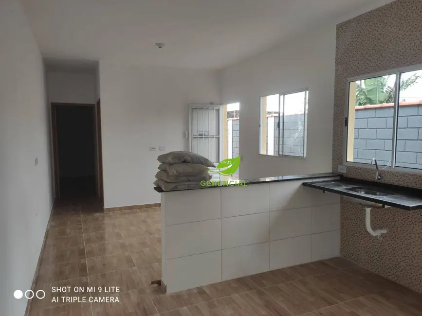 Foto 8 de Casa de Condomínio com 2 quartos à venda, 125m2 em Itanhaem - SP