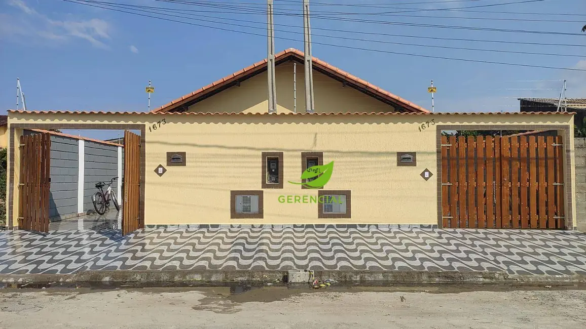 Foto 1 de Casa de Condomínio com 2 quartos à venda, 125m2 em Itanhaem - SP