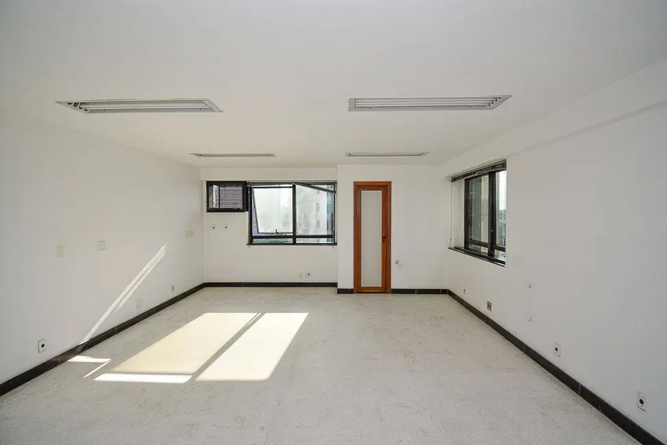 Foto 3 de Sala Comercial para alugar, 38m2 em Lourdes, Belo Horizonte - MG