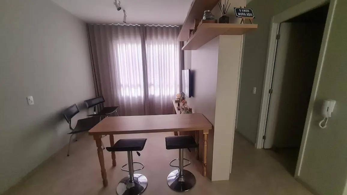 Foto 2 de Apartamento com 2 quartos à venda, 46m2 em Centro, Belo Horizonte - MG