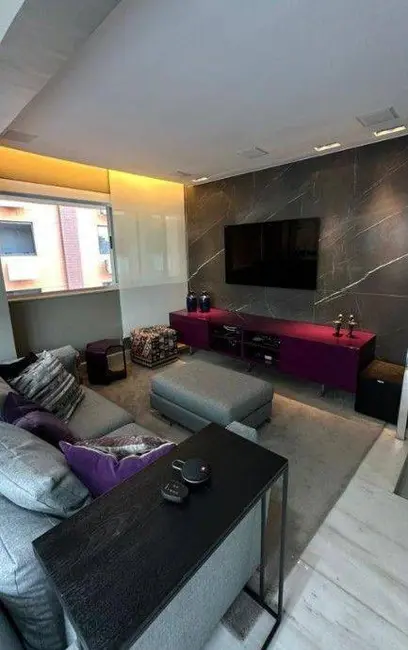 Cobertura com 2 quartos à venda, 141m2 em Savassi, Belo Horizonte - MG - imagem 6 Foto 6 de Cobertura com 2 quartos à venda, 141m2 em Savassi, Belo Horizonte - MG