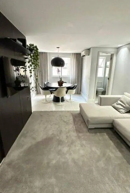 Cobertura com 2 quartos à venda, 141m2 em Savassi, Belo Horizonte - MG - imagem 3 Foto 3 de Cobertura com 2 quartos à venda, 141m2 em Savassi, Belo Horizonte - MG