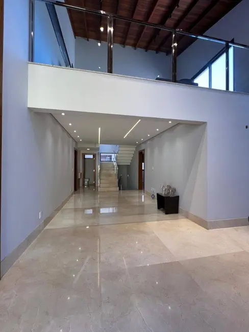 Casa de Condomínio com 4 quartos à venda, 651m2 em Alphaville - Lagoa dos Ingleses, Nova Lima - MG - imagem 9 Foto 9 de Casa de Condomínio com 4 quartos à venda, 651m2 em Alphaville - Lagoa dos Ingleses, Nova Lima - MG