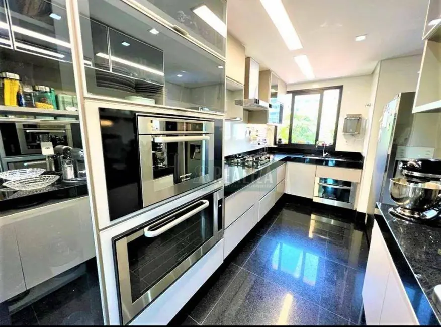 Foto 9 de Apartamento com 4 quartos à venda, 140m2 em Sion, Belo Horizonte - MG