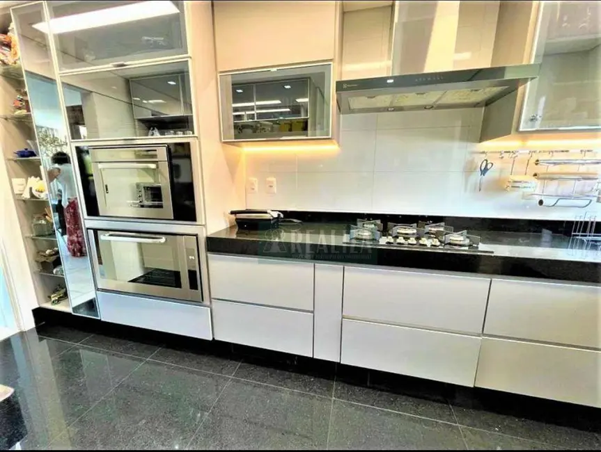 Foto 7 de Apartamento com 4 quartos à venda, 140m2 em Sion, Belo Horizonte - MG