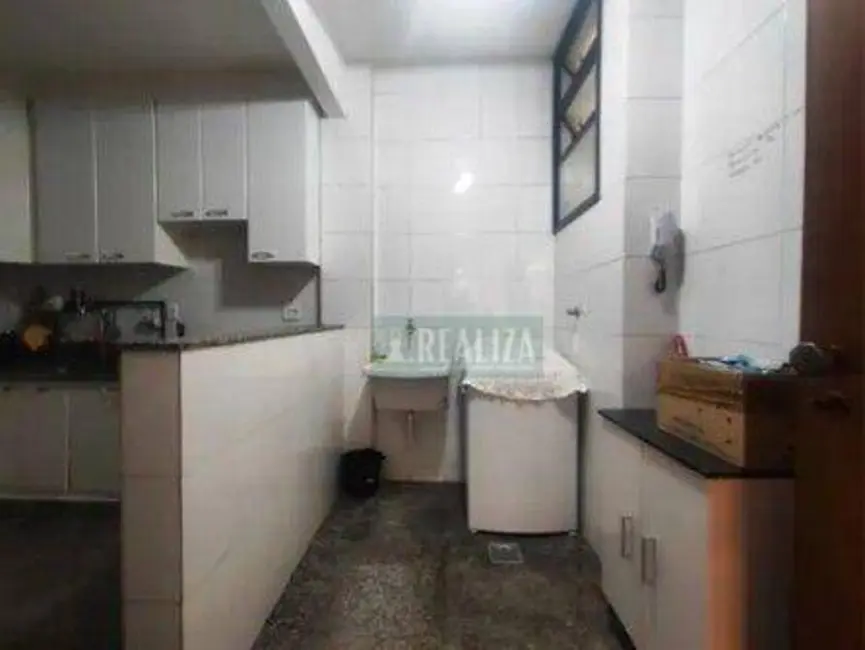 Apartamento com 2 quartos à venda, 88m2 em Santo Antônio, Belo Horizonte - MG - imagem 6 Foto 6 de Apartamento com 2 quartos à venda, 88m2 em Santo Antônio, Belo Horizonte - MG