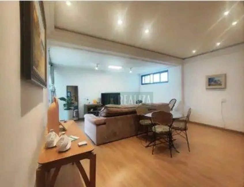 Apartamento com 2 quartos à venda, 88m2 em Santo Antônio, Belo Horizonte - MG - imagem 4 Foto 4 de Apartamento com 2 quartos à venda, 88m2 em Santo Antônio, Belo Horizonte - MG