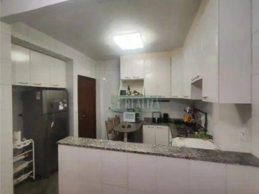Apartamento com 2 quartos à venda, 88m2 em Santo Antônio, Belo Horizonte - MG - imagem 5 Foto 5 de Apartamento com 2 quartos à venda, 88m2 em Santo Antônio, Belo Horizonte - MG