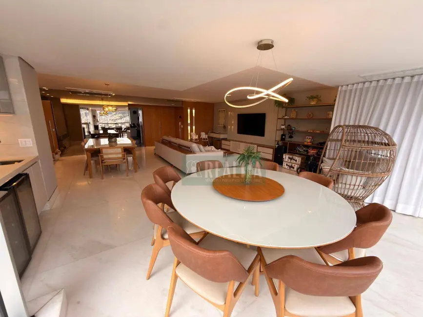 Foto 7 de Apartamento com 4 quartos à venda, 246m2 em Lourdes, Belo Horizonte - MG