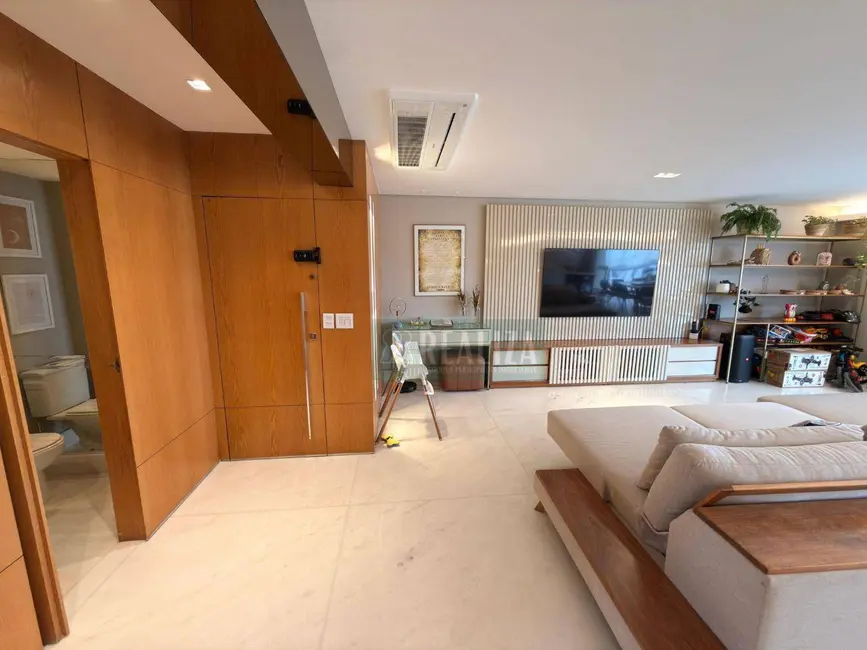 Foto 2 de Apartamento com 4 quartos à venda, 246m2 em Lourdes, Belo Horizonte - MG