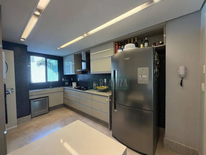 Apartamento com 4 quartos à venda, 178m2 em Sion, Belo Horizonte - MG - imagem 9 Foto 9 de Apartamento com 4 quartos à venda, 178m2 em Sion, Belo Horizonte - MG