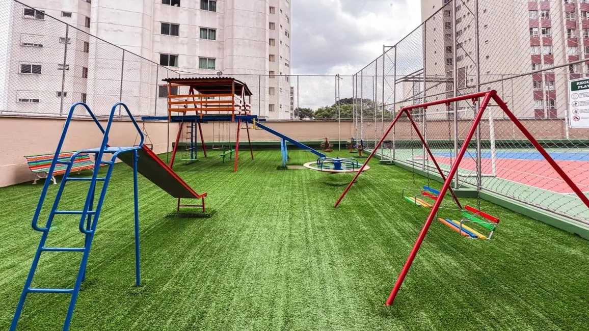 Apartamento com 2 quartos à venda, 184m2 em Cristo Rei, Curitiba - PR - imagem 3 Foto 3 de Apartamento com 2 quartos à venda, 184m2 em Cristo Rei, Curitiba - PR