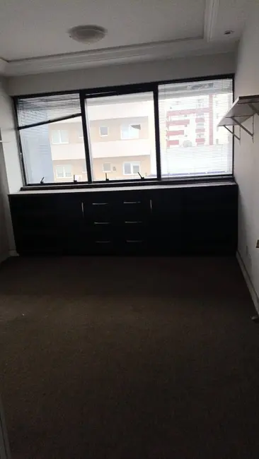 Foto 6 de Sala Comercial para alugar, 33m2 em Centro, Curitiba - PR