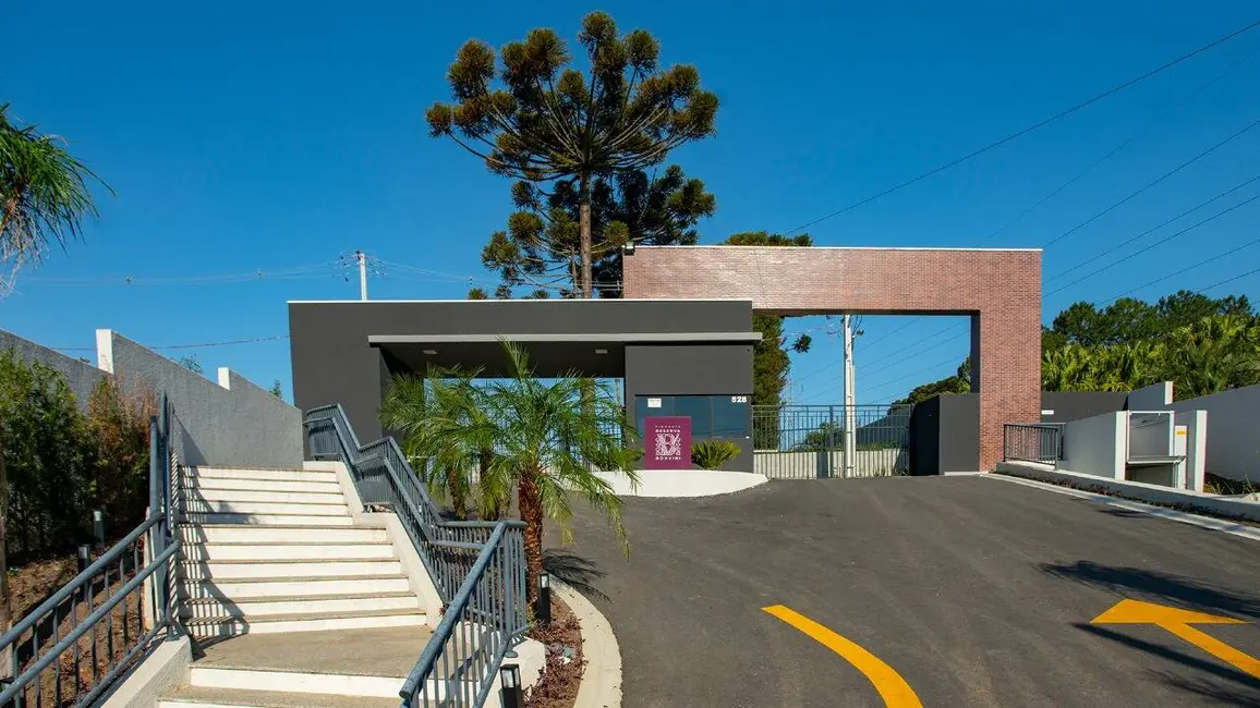 Casa de Condomínio com 3 quartos à venda, 313m2 em Santa Cândida, Curitiba - PR - imagem 3 Foto 3 de Casa de Condomínio com 3 quartos à venda, 313m2 em Santa Cândida, Curitiba - PR