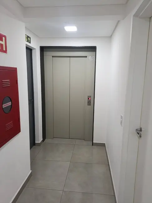 Foto 4 de Loft / Flat com 1 quarto para alugar, 29m2 em Mercês, Curitiba - PR