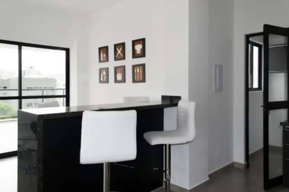 Foto 4 de Loft / Flat com 1 quarto para alugar, 29m2 em Mercês, Curitiba - PR