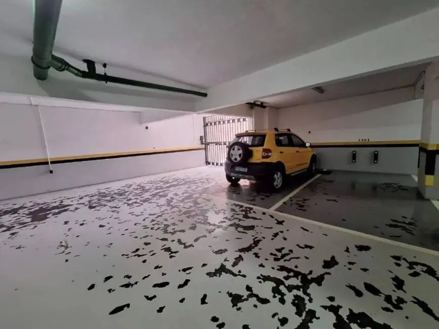 Foto 6 de Apartamento com 4 quartos para alugar, 111m2 em Alto da Glória, Curitiba - PR