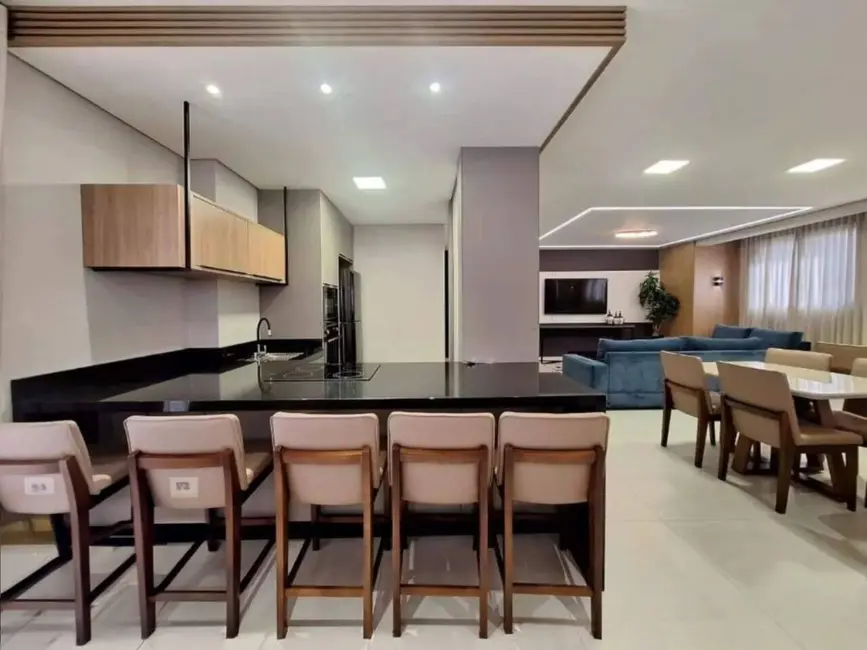 Foto 9 de Apartamento com 4 quartos para alugar, 111m2 em Alto da Glória, Curitiba - PR