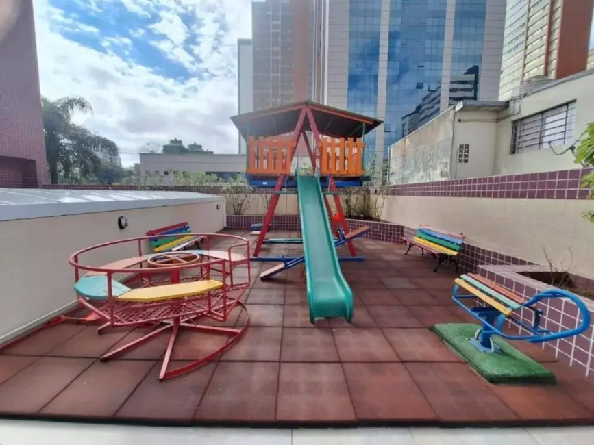 Foto 4 de Apartamento com 4 quartos para alugar, 111m2 em Alto da Glória, Curitiba - PR