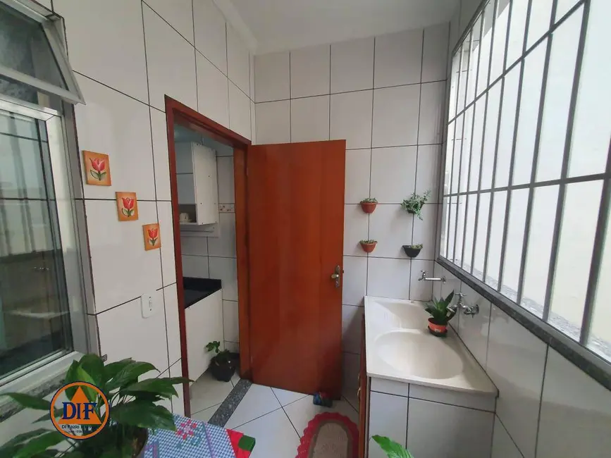 Apartamento com 3 quartos à venda, 109m2 em Vila Nova, Barra Mansa - RJ - imagem 2 Foto 2 de Apartamento com 3 quartos à venda, 109m2 em Vila Nova, Barra Mansa - RJ