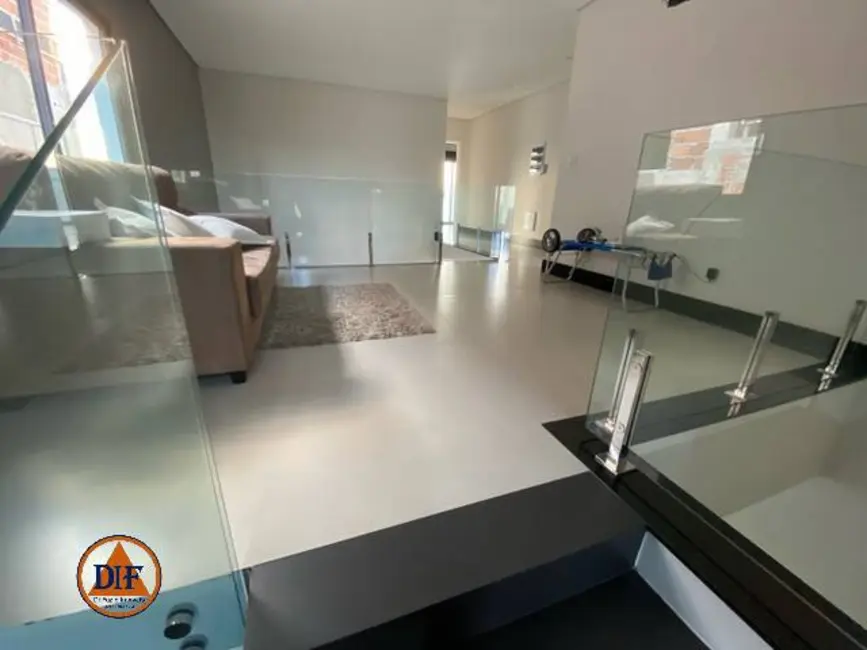 Foto 8 de Casa com 4 quartos à venda, 275m2 em Jardim Marlene Miranda, Taubate - SP