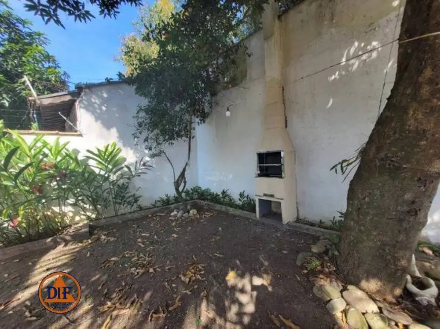 Foto 6 de Casa com 3 quartos à venda, 350m2 em Residencial São Charbel, Taubate - SP