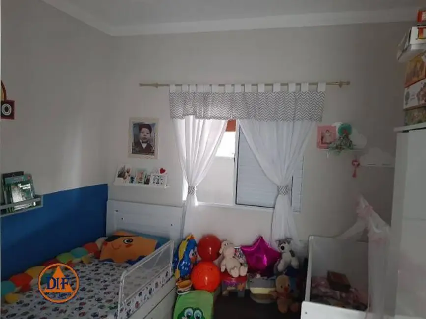 Foto 6 de Casa de Condomínio com 2 quartos à venda, 73m2 em Taubate - SP