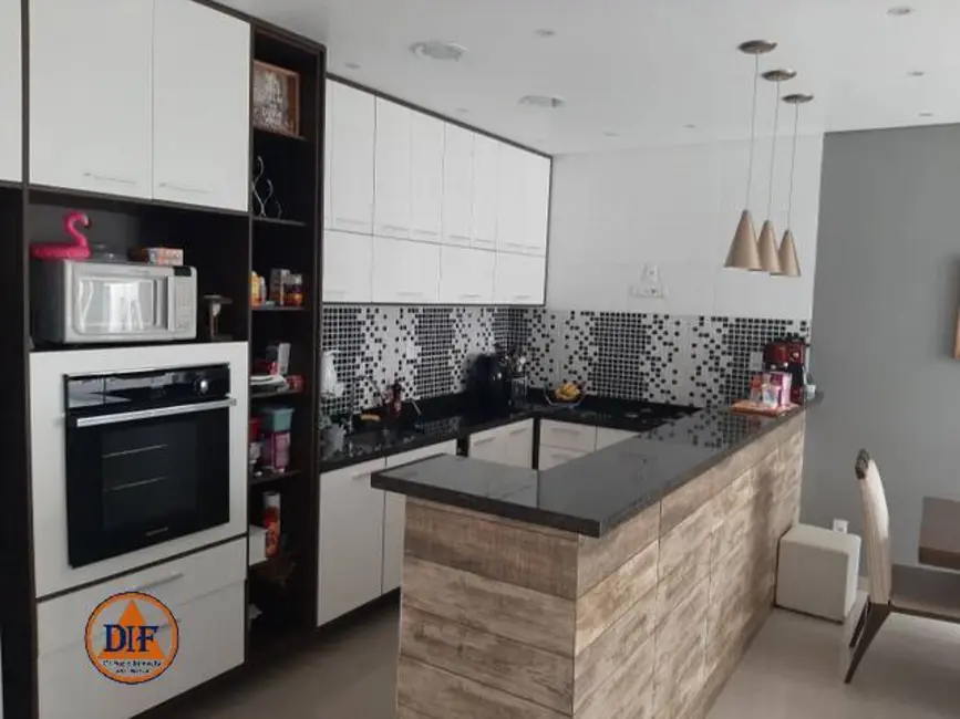 Foto 4 de Casa de Condomínio com 2 quartos à venda, 73m2 em Taubate - SP