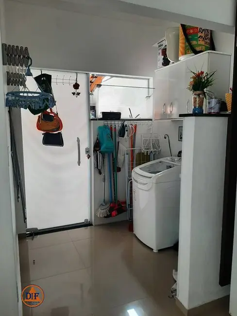 Foto 8 de Casa de Condomínio com 2 quartos à venda, 73m2 em Taubate - SP