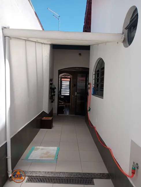 Foto 7 de Casa com 3 quartos à venda, 195m2 em Jardim Independência, Taubate - SP