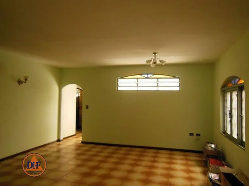 Foto 4 de Sobrado com 4 quartos à venda, 212m2 em Centro, Taubate - SP